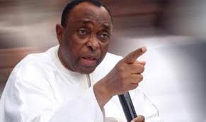 L’Envoyé spécial Jean-Paul Dias fait sa première apparition publique