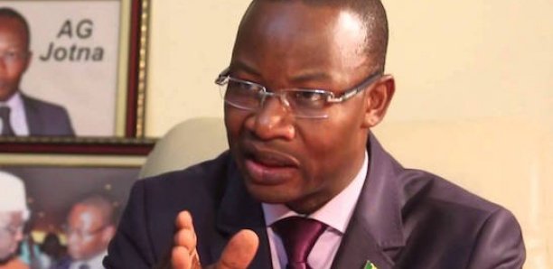 Me MOUSSA DIOP PILONNE LE MACKY ET BALISE SON CHEMIN  «Si je savais que Macky Sall allait donner tout le fruit du travail que nous avons fait à Idrissa Seck et autres, je ne l’aurais pas soutenu»