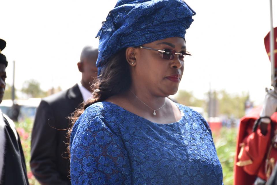 Pour  arnaquer les sénégalais sur internet: Des «brouteurs» utilisent le nom Première dame et des symboles du pays