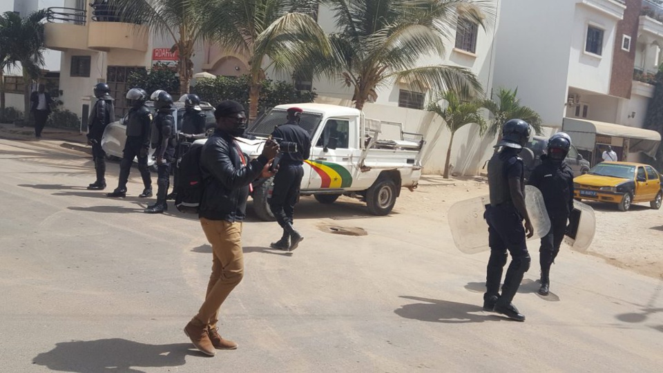 Sonko «espionné» par la police Sonko «espionné» par la police