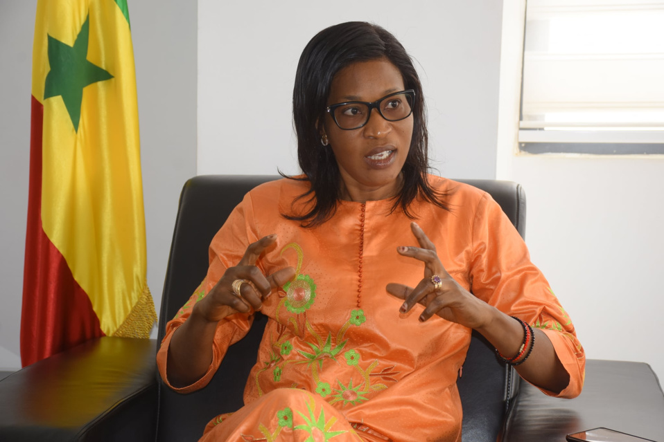 Zahra Iyane Thiam à coeur ouvert: "nous avons à dakar des contradictions, mais" Zahra Iyane Thiam à coeur ouvert: "nous avons à dakar des contradictions, mais"