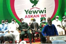 CHOIX DES COULEURS DE LA COALITION YEWWI ASKAN WI  Le directeur artistique Abdou Karim Ndoye se justifie et innocente Sonko