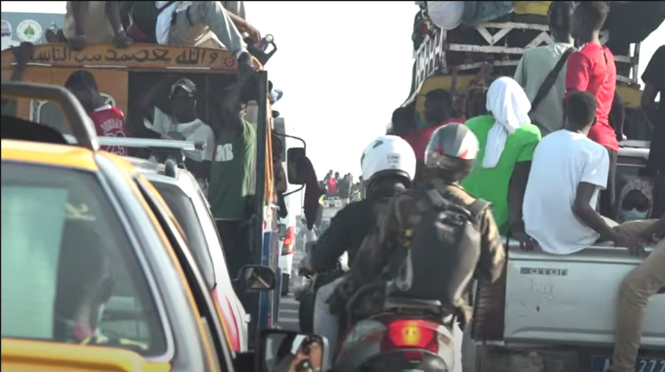 Capitaine Malick Faye fait «zéro accident mortel sur Ila Touba» durant le Magal Capitaine Malick Faye fait «zéro accident mortel sur Ila Touba» durant le Magal