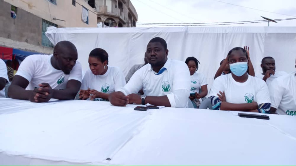 Arrivée des jeunes dans les instances de décision : lancement officiel de la Plateforme des Jeunes de Grand Yoff Arrivée des jeunes dans les instances de décision : lancement officiel de la Plateforme des Jeunes de Grand Yoff