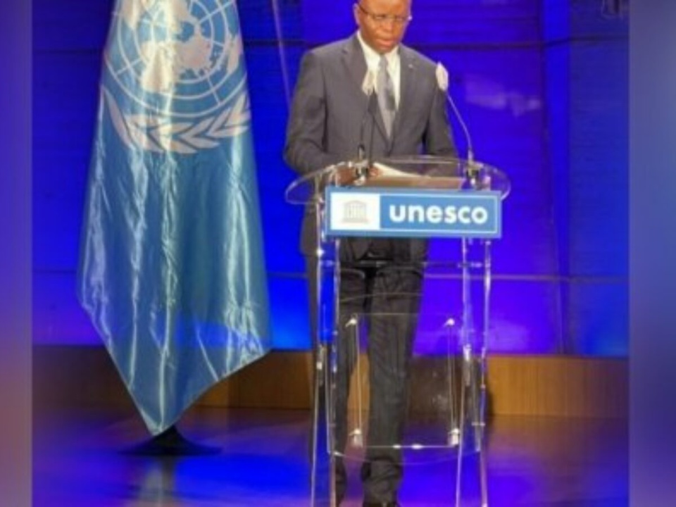 PARIS/COP7 Le ministre des Sports Matar Bâ reconduit par acclamation Vice-président de la COP7 et représentant de l’Afrique de 2019 à 2021, le ministre des Sports du Sénégal a été reconduit à son poste par acclamation. PARIS/COP7 Le ministre des Sports Matar Bâ reconduit par acclamation Vice-président de la COP7 et représentant de l’Afrique de 2019 à 2021, le ministre des Sports du Sénégal a été reconduit à son poste par acclamation.