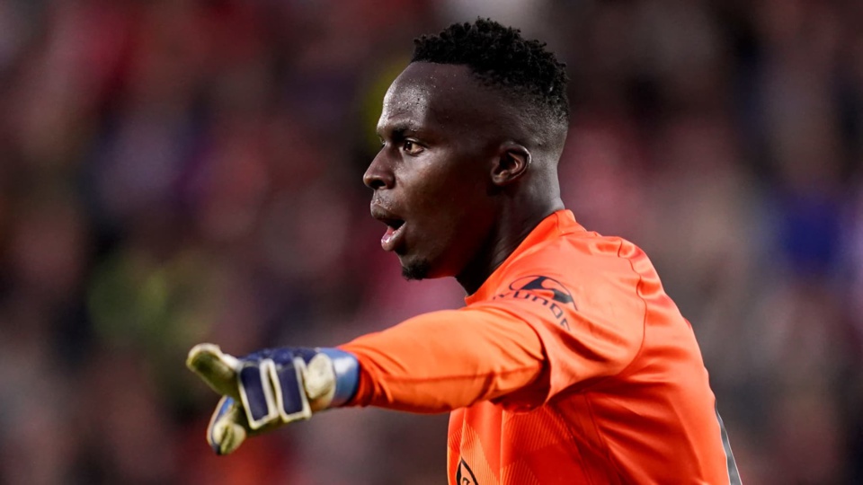 EDOUARD MENDY «MOTIVE» PAR SON ABSENCE DES NOMMES AU BO Le portier sénégalais encore plus positif que jamais