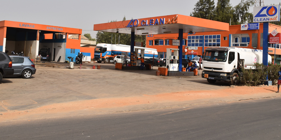 VOL A LA STATION «CLEAN OIL» À GUÉDIAWAYE: Un pompiste détourne 27 millions Cfa de recettes VOL A LA STATION «CLEAN OIL» À GUÉDIAWAYE: Un pompiste détourne 27 millions Cfa de recettes
