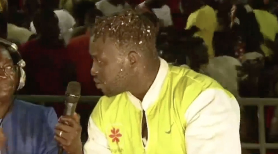 SITEU ACCUSE PAPA SOW D’AVOIR FUI LE COMBAT «C’est Papa Sow le seul fautif, il a juste eu peur. Je ne vais pas compatir avec lui ni l’encourager» SITEU ACCUSE PAPA SOW D’AVOIR FUI LE COMBAT «C’est Papa Sow le seul fautif, il a juste eu peur. Je ne vais pas compatir avec lui ni l’encourager»