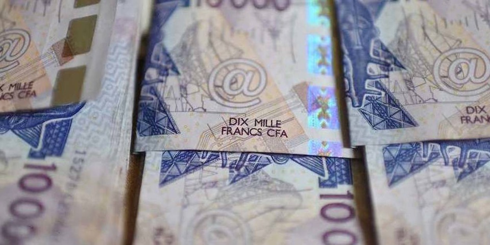 CONDAMNÉS POUR ABUS DE CONFIANCE ET A PAYER 85 MILLIONS Les deux frères Mansour et Babacar Dièye envoyés en prison sous l’effet de la contrainte par corps exercée par Ndèye Katy Fall CONDAMNÉS POUR ABUS DE CONFIANCE ET A PAYER 85 MILLIONS Les deux frères Mansour et Babacar Dièye envoyés en prison sous l’effet de la contrainte par corps exercée par Ndèye Katy Fall