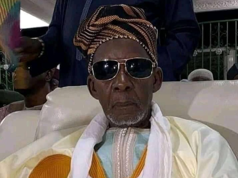 VIOLENCE POLITIQUE A KAOLACK :Le Khalife de Médina Baye lance un appel aux acteurs… l’activiste Rifou dit faire objet de menaces de mort VIOLENCE POLITIQUE A KAOLACK :Le Khalife de Médina Baye lance un appel aux acteurs… l’activiste Rifou dit faire objet de menaces de mort