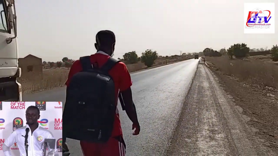 INCONDITIONNEL DE LA STAR DES LIONS: Gérard Laurent Mané, 30 ans, va marcher de Koungheul à Dakar à la rencontre de son idole Sadio Mané INCONDITIONNEL DE LA STAR DES LIONS: Gérard Laurent Mané, 30 ans, va marcher de Koungheul à Dakar à la rencontre de son idole Sadio Mané