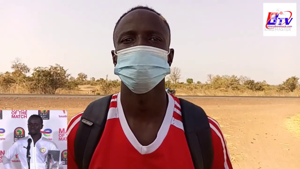 INCONDITIONNEL DE LA STAR DES LIONS: Gérard Laurent Mané, 30 ans, va marcher de Koungheul à Dakar à la rencontre de son idole Sadio Mané INCONDITIONNEL DE LA STAR DES LIONS: Gérard Laurent Mané, 30 ans, va marcher de Koungheul à Dakar à la rencontre de son idole Sadio Mané