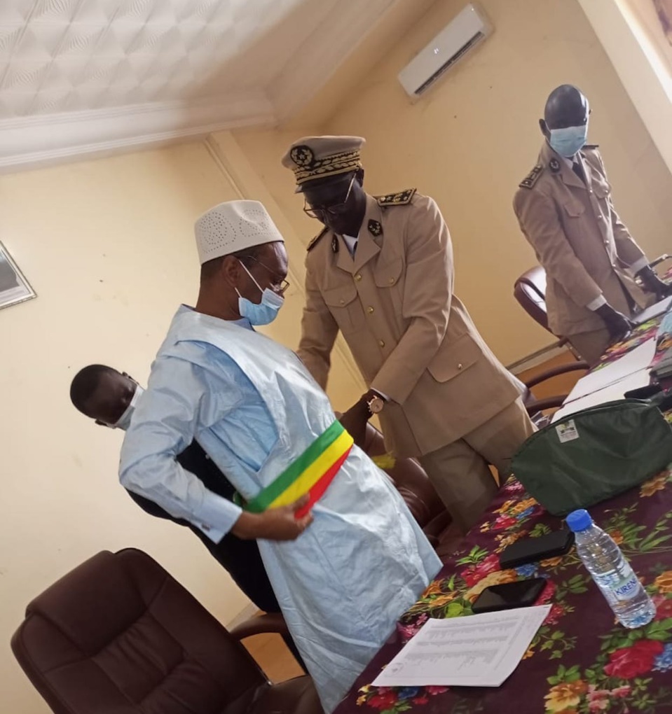 Kolda: Pr Moussa Baldé installé Kolda: Pr Moussa Baldé installé