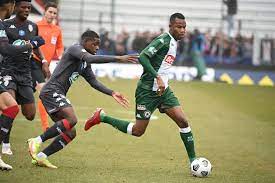 RED STAR DE HABIB BEYE : Pape Meissa Ba plane sur le National