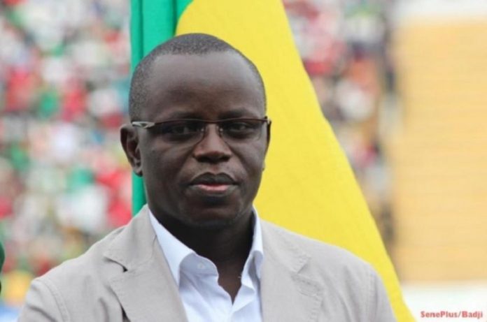 ACCUSÉ D’HOMOPHOBIE, IDRISSA GUEYE CREE LA POLEMIQUE :Le ministre des Sports Matar Ba le défend
