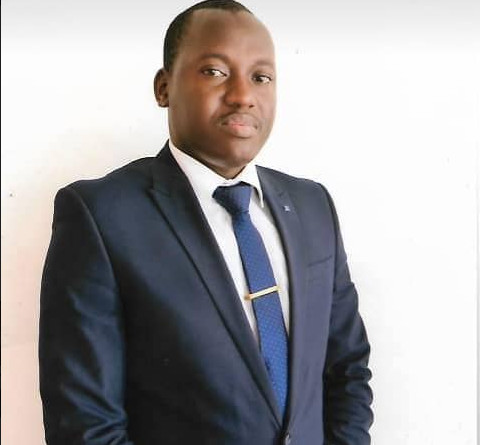 ABSENT DES LISTES DES INVESTIS DE BENNO :Souleymane Ndiaye innocente Macky, prend tout sur lui et promet la défaite à Sonko