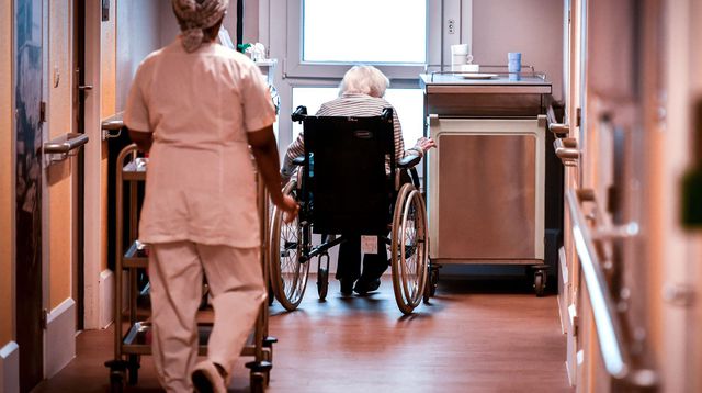 L'AIDE-INFIRMIÈRE TOMBE :Fatimata Demba Ka se fait confectionner un faux certificat médical qui portait le nom du médecin Berthe Dibor Guèye du Programme de lutte contre la tuberculose