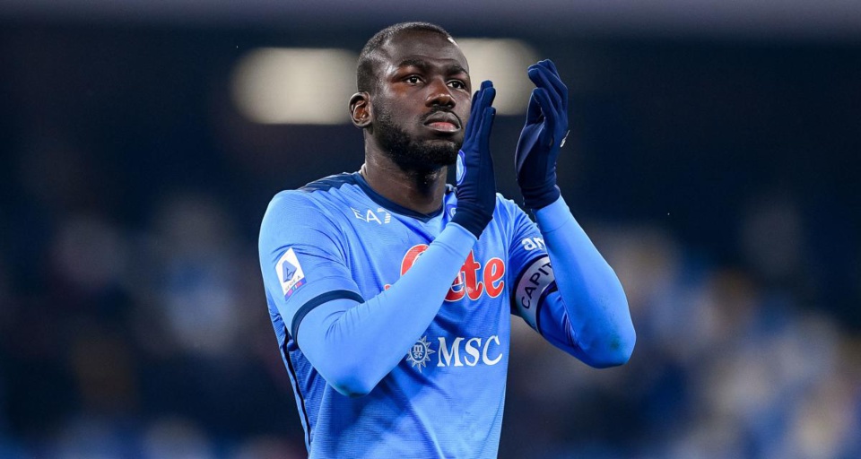 TRANSFERT VERS LE BARÇA: Naples prêt à céder Koulibaly contre 30-35 millions d'euros ? TRANSFERT VERS LE BARÇA: Naples prêt à céder Koulibaly contre 30-35 millions d'euros ?