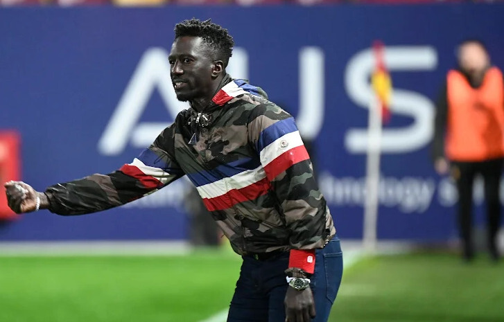 ZULTE WAREGEM :Mbaye Lèye réussit son baptême du feu sur le banc