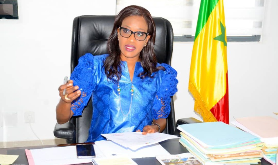 Zahra Iyane Thiam hors du pays Zahra Iyane Thiam hors du pays