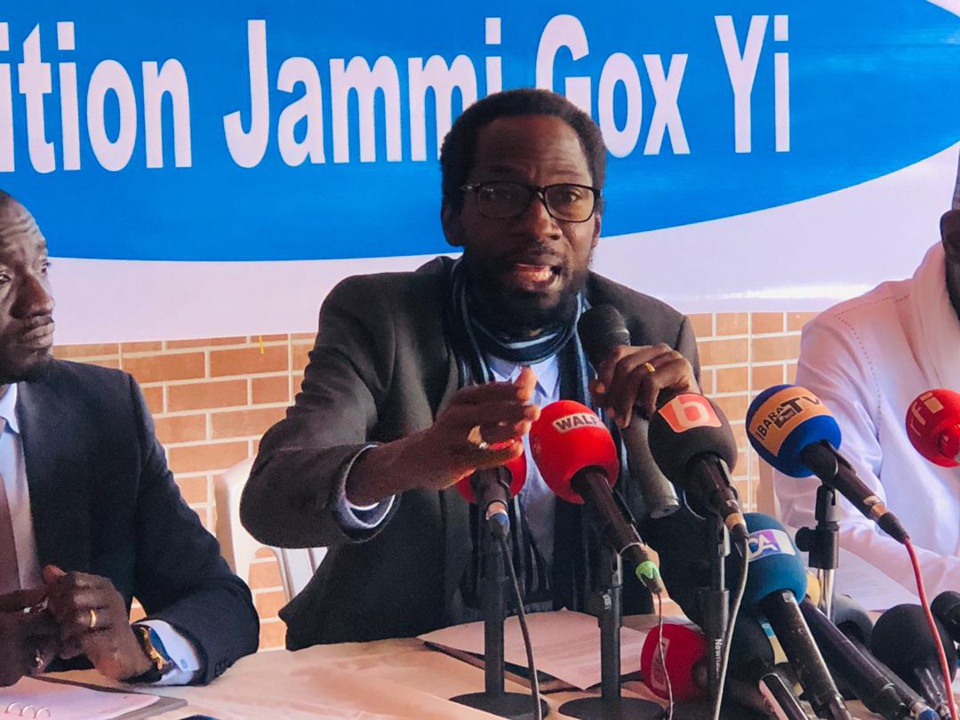 ÉLECTION LÉGISLATIVES DE DIMANCHE PROCHAIN :Fadel Barro de la coalition Jammi Gox Yi vilipende la Cena, l'administration et donne un consigne de vote en faveur de l'opposition ÉLECTION LÉGISLATIVES DE DIMANCHE PROCHAIN :Fadel Barro de la coalition Jammi Gox Yi vilipende la Cena, l'administration et donne un consigne de vote en faveur de l'opposition