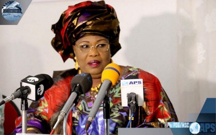 Aminata Mbengue Ndiaye se porte comme un charme