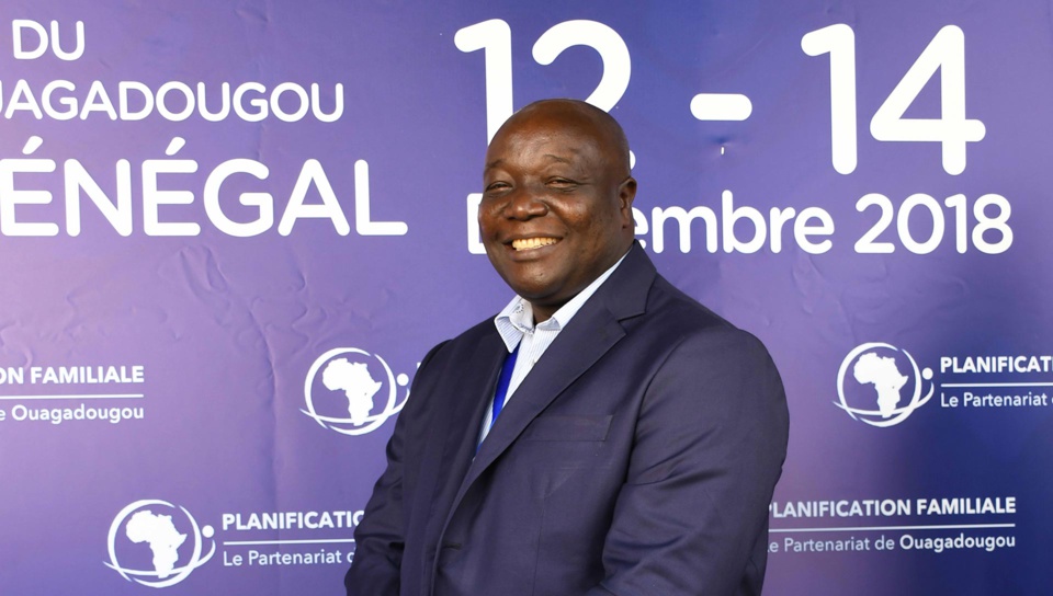 DR ANDRÉ YEBADOKPO COORDONNATEUR PROJET CANADA LUXEMBOURG :«Certaines femmes peuvent être opérées 3 fois avant que le trou ne soit complètement fermé» DR ANDRÉ YEBADOKPO COORDONNATEUR PROJET CANADA LUXEMBOURG :«Certaines femmes peuvent être opérées 3 fois avant que le trou ne soit complètement fermé»