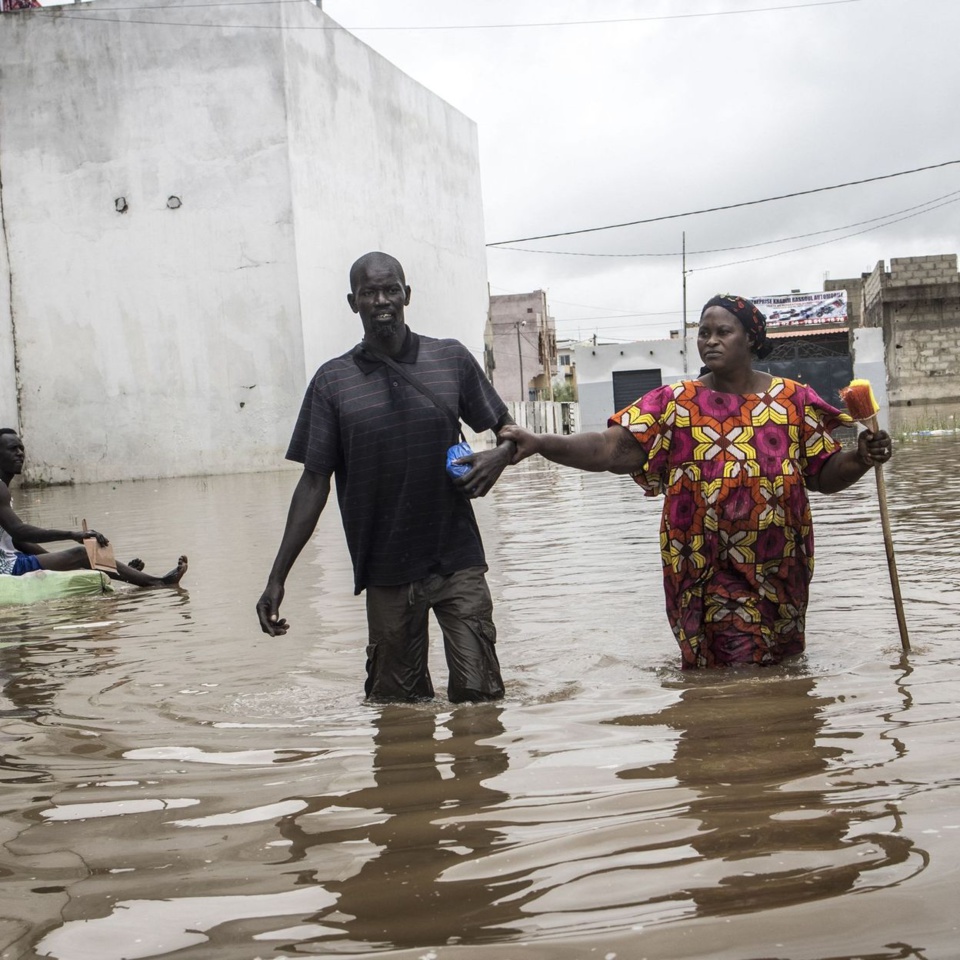 FORTES PLUIES DU WEEKEND: Dakar et sa banlieue pataugent, des morts, des sinistrés des maisons envahies par les eaux FORTES PLUIES DU WEEKEND: Dakar et sa banlieue pataugent, des morts, des sinistrés des maisons envahies par les eaux