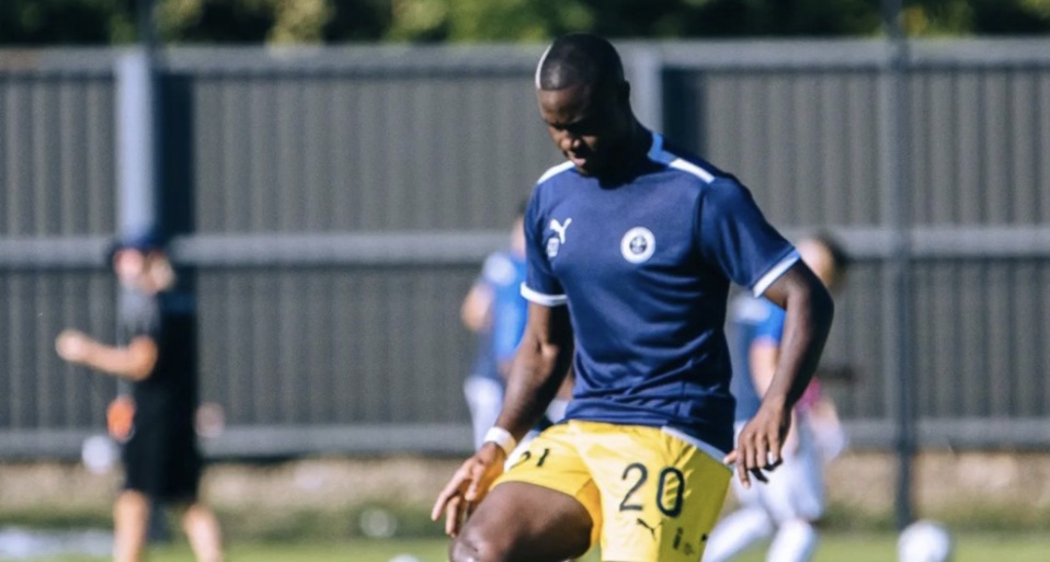 TROIS BUTS MARQUES SUR COUP-FRANC: Henri Saivet redore son blason au Pau FC