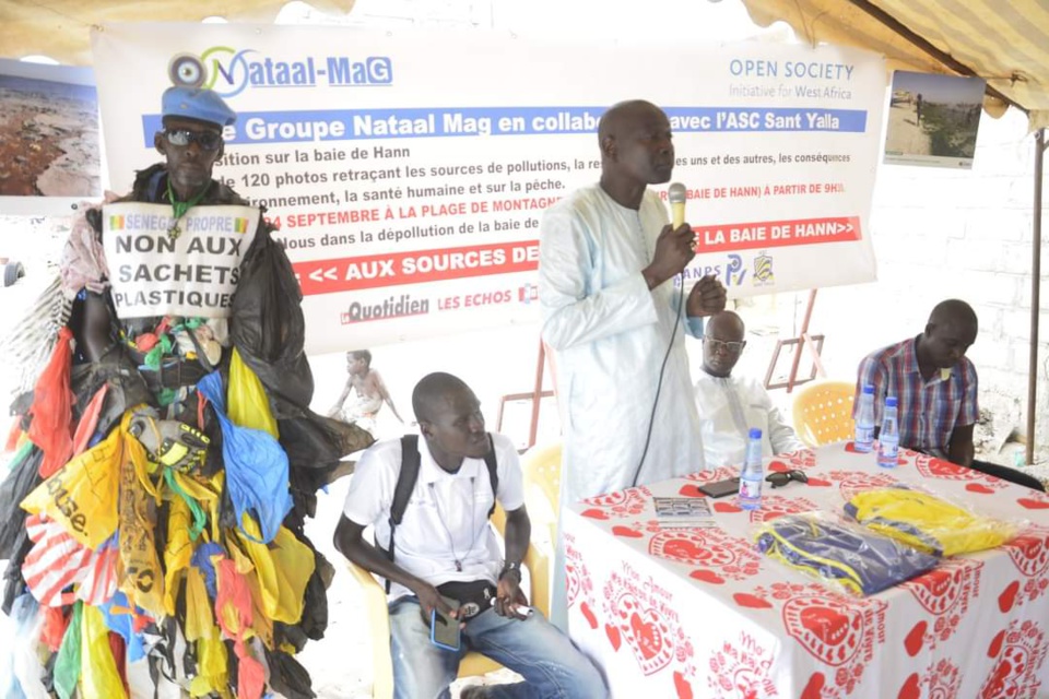 EXPOSITION PHOTO SUR LA POLLUTION DE LA BAIE DE HANN :Natal Mag et Osiwa poursuivent la sensibilisation des riverains