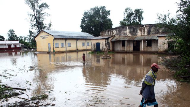 INONDATION DES ETABLISSEMENTS SCOLAIRES :Un conseil interministériel en gestation pour revoir le calendrier scolaire 2022-2023, les potaches prolongent les vacances