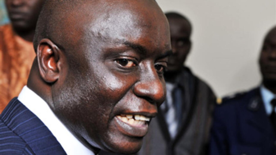 REUNION DE SECRETARIAT NATIONAL DU PARTI REWMI EN PERSPECTIVE DE 2024 :Idrissa Seck sonne le recensement et la remobilisation imminente de sa base REUNION DE SECRETARIAT NATIONAL DU PARTI REWMI EN PERSPECTIVE DE 2024 :Idrissa Seck sonne le recensement et la remobilisation imminente de sa base