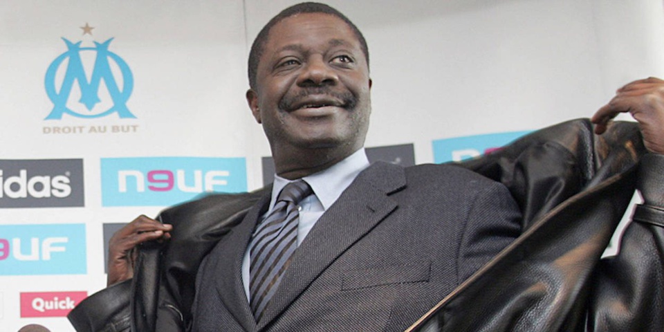 Pape Diouf, défunt dirigeant sportif, élevé au rang de Commandeur dans l’Ordre national du Lion Pape Diouf, défunt dirigeant sportif, élevé au rang de Commandeur dans l’Ordre national du Lion