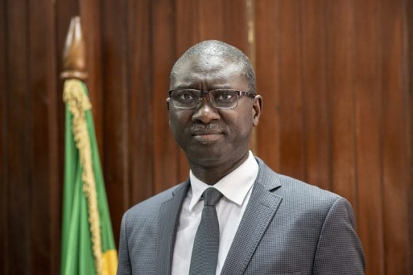 PASSAGE DE ISMAILA MADIOR FALL DEVANT LE PARLEMENT SENEGALAIS   L’attaque contre Amy Ndiaye et la question du 3ème mandat au cœur des débats