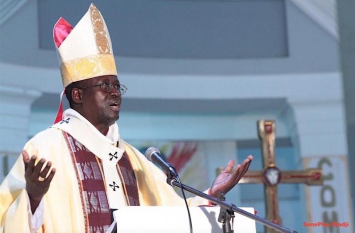 Monseigneur Benjamin Ndiaye sermonne la classe politique