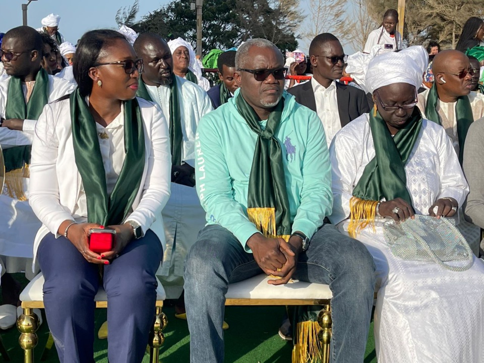 Journée Mondiale des droits de la femme de la SONAGED au monument de la renaissance. Journée Mondiale des droits de la femme de la SONAGED au monument de la renaissance.