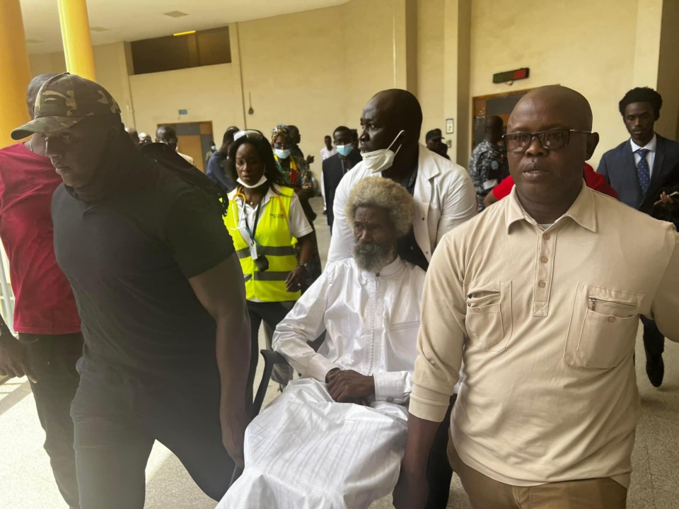 Grosse volte-face sur ‘’l’évacuation’’ de Me Ciré Clédor Ly Grosse volte-face sur ‘’l’évacuation’’ de Me Ciré Clédor Ly