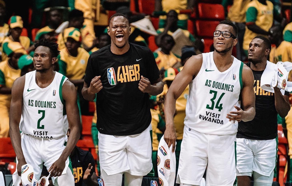 BAL : APRÈS DEUX DÉFAITES ET DEUX VICTOIRES L'AS Douanes à une victoire de Rwanda BAL : APRÈS DEUX DÉFAITES ET DEUX VICTOIRES L'AS Douanes à une victoire de Rwanda