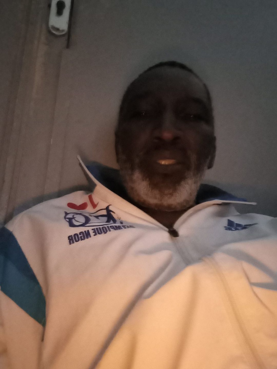 SITUATION SANITAIRE INQUIÉTANTE DE DOCTEUR BABACAR NIANG EN GARDE À VUE: Le Sames, le Symeps, la Sosear et l’Acps tiennent l'État responsable de tout ce qui arrivera au patron de Suma Assistance SITUATION SANITAIRE INQUIÉTANTE DE DOCTEUR BABACAR NIANG EN GARDE À VUE: Le Sames, le Symeps, la Sosear et l’Acps tiennent l'État responsable de tout ce qui arrivera au patron de Suma Assistance