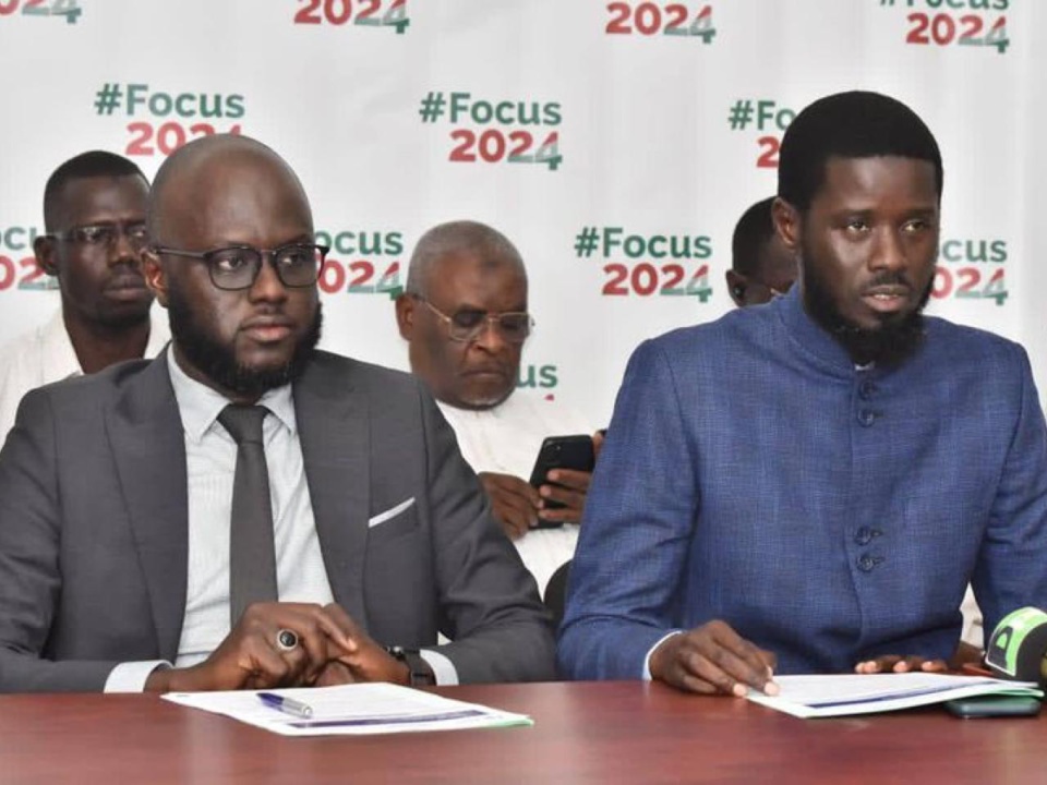 PROCÈS EN DIFFAMATION OPPOSANT MAME M. NIANG A OUSMANE SONKO: Pastef dénonce un «simulacre de procès» et rejette un «verdict honteux» PROCÈS EN DIFFAMATION OPPOSANT MAME M. NIANG A OUSMANE SONKO: Pastef dénonce un «simulacre de procès» et rejette un «verdict honteux»