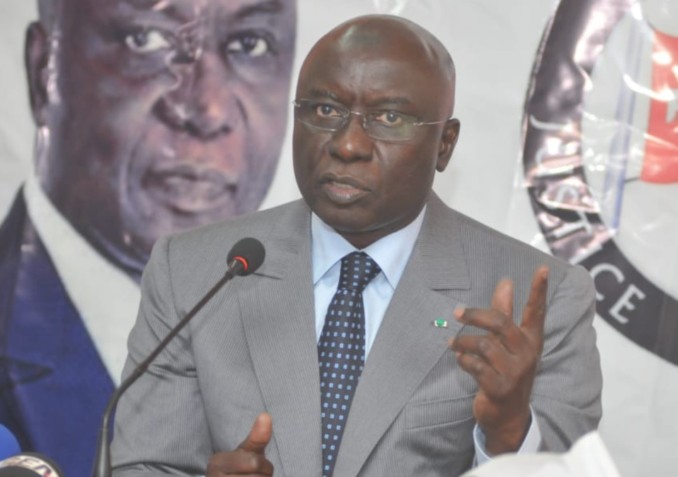 DRISSA SECK SUR LA PARTICIPATION DE REWMI A LA PRESIDENTIELLE DE 2024 : «Je ne manque pas de courage, mais personne ne peut m’obliger à faire ce que je ne veux pas faire. Je ferai ce que je dois faire le moment venu» DRISSA SECK SUR LA PARTICIPATION DE REWMI A LA PRESIDENTIELLE DE 2024 : «Je ne manque pas de courage, mais personne ne peut m’obliger à faire ce que je ne veux pas faire. Je ferai ce que je dois faire le moment venu»