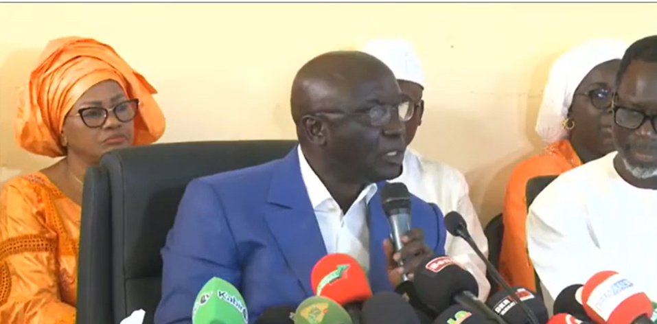 Idy-la drague de Ndèye Penda Tall Idy-la drague de Ndèye Penda Tall