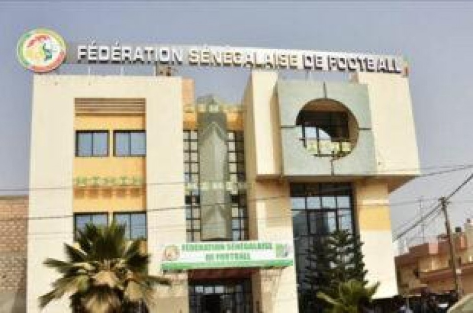 EN STANDBY DEPUIS LES MANIFESTATIONS: La reprise des championnats nationaux de football annoncée par la Fsf EN STANDBY DEPUIS LES MANIFESTATIONS: La reprise des championnats nationaux de football annoncée par la Fsf