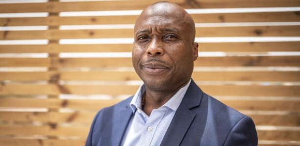 Barth à l’étranger pour dix jours