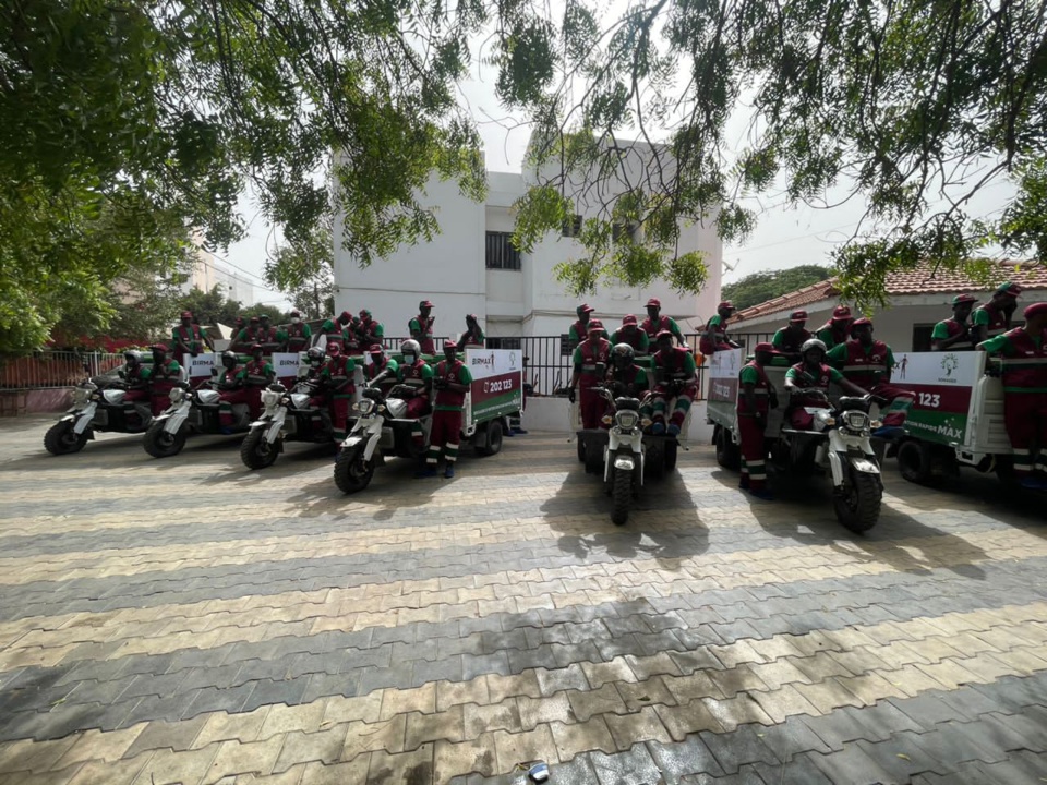 SONAGED a procédé samedi au lancement d’une nouvelle unité de nettoiement dénommée brigade d’intervention rapide max (BIRMAX) SONAGED a procédé samedi au lancement d’une nouvelle unité de nettoiement dénommée brigade d’intervention rapide max (BIRMAX)