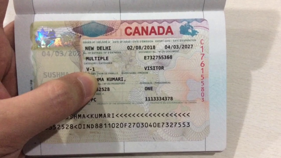 Une dame bouffe 4.500.000 F Cfa d’un candidat pour un visa canadien fictif Une dame bouffe 4.500.000 F Cfa d’un candidat pour un visa canadien fictif