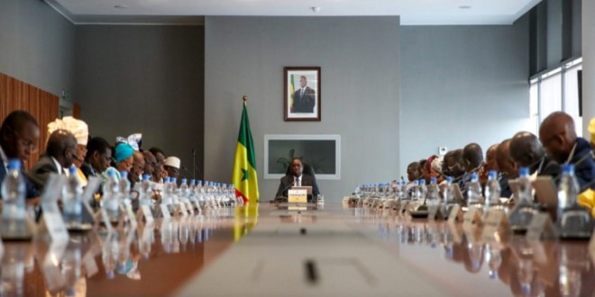 CONSEIL DES MINISTRES DU 20 JUILLET 2023 : Macky invite à intensifier les contrôles au niveau des sites de départ des migrants