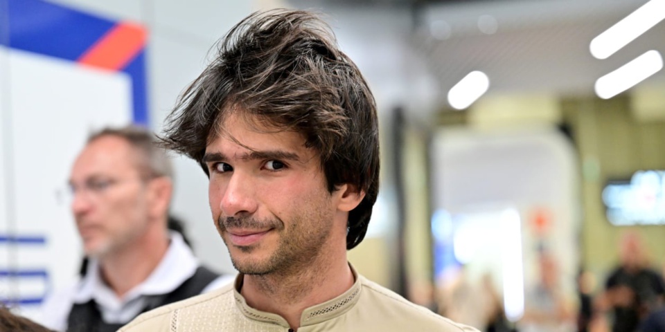 AFFAIRE JUAN BRANCO : L’avocat de Ousmane Sonko inculpé, mis sous contrôle judiciaire et expulsé du Sénégal AFFAIRE JUAN BRANCO : L’avocat de Ousmane Sonko inculpé, mis sous contrôle judiciaire et expulsé du Sénégal