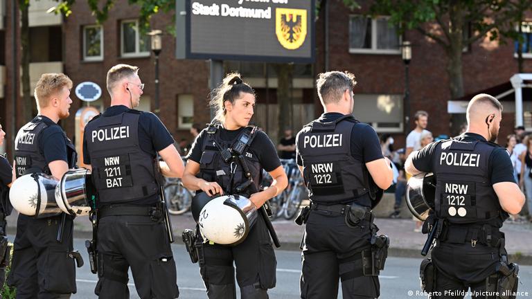 BAVURE DE LA POLICE ALLEMANDE : Des manifestants sénégalais dénoncent la mort de Mouhamed Drame abattu à Dortmund le 8 août 2022