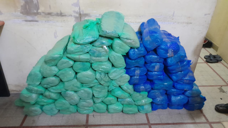 166 kg de chanvre indien et 1045 pilules d’ecstasy 166 kg de chanvre indien et 1045 pilules d’ecstasy